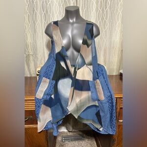 MINKAS XXL Abstract Patterned Sleeveless Vest